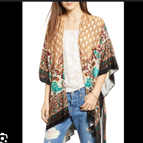 Free People Other - Free People Nightbird Velvet Kimono